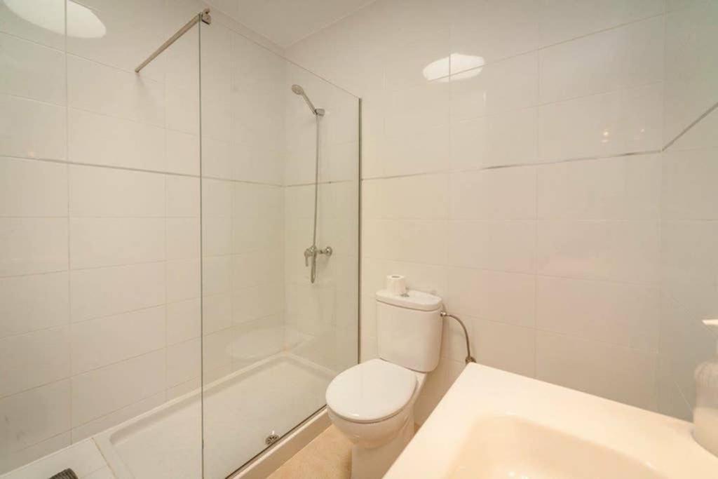 Bandama 14! 2 Bedroom Newly Renovated Bungalow, Los Pocillos, Puerto Del Carmen. プエルト・デル・カルメン エクステリア 写真
